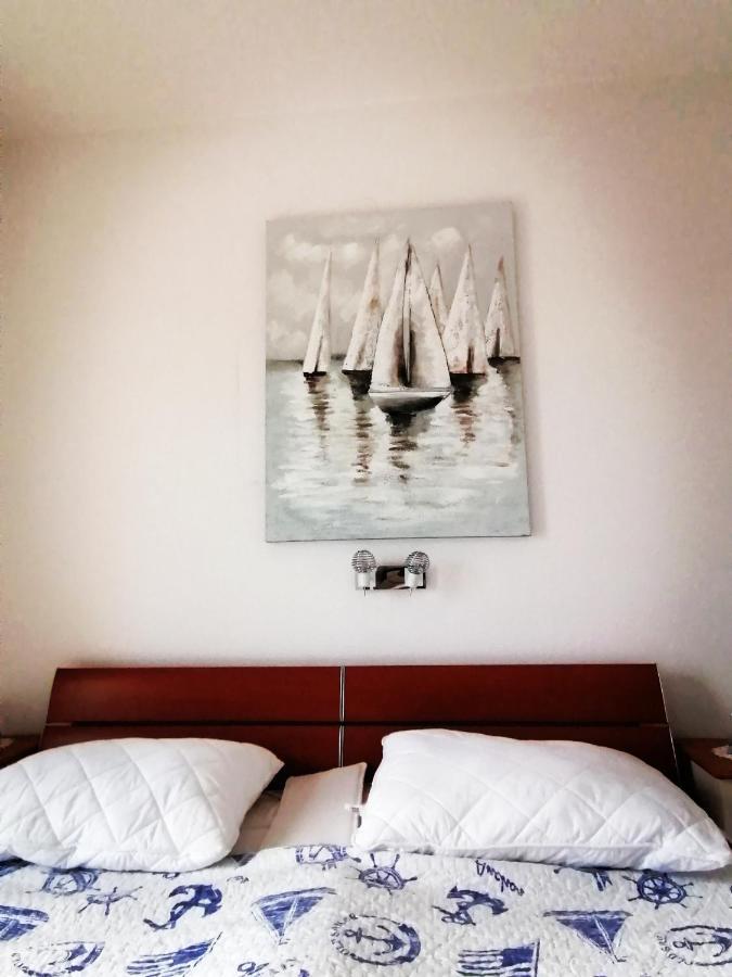 Apartmani Paula Banjol Esterno foto