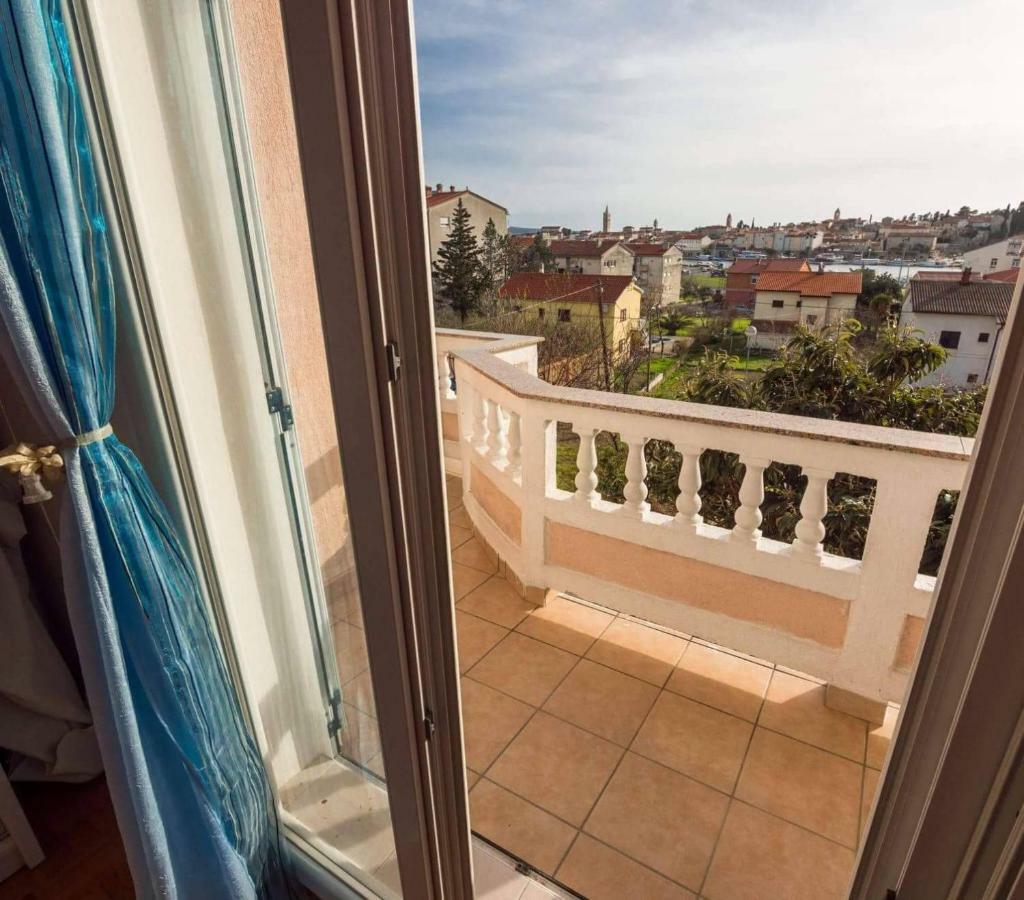 Apartmani Paula Banjol Esterno foto